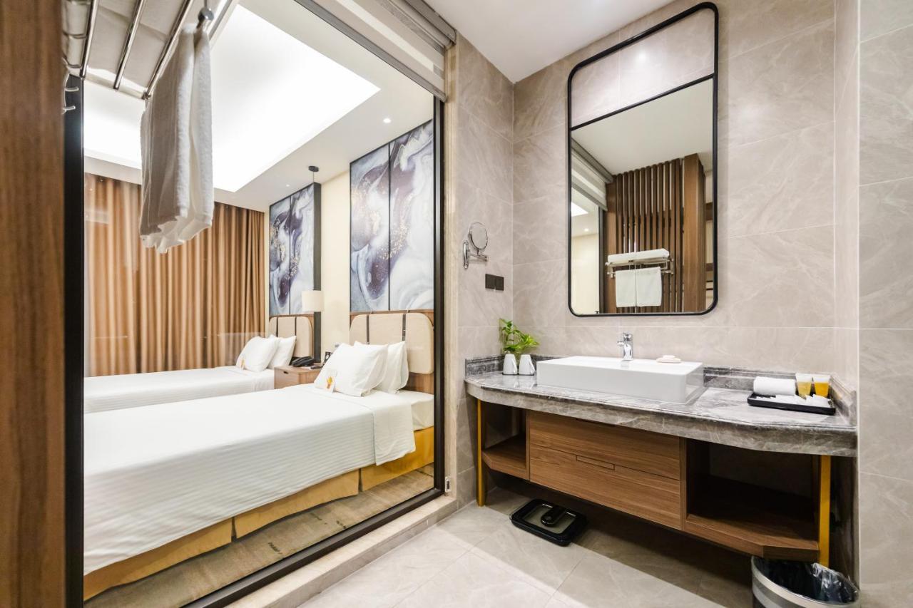 Muong Thanh Luxury Ha Long Centre Hotel Екстер'єр фото